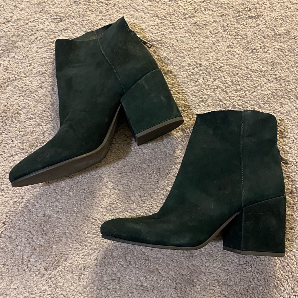 Lucky Brand Ravynn Bootie - Picture 2 of 7